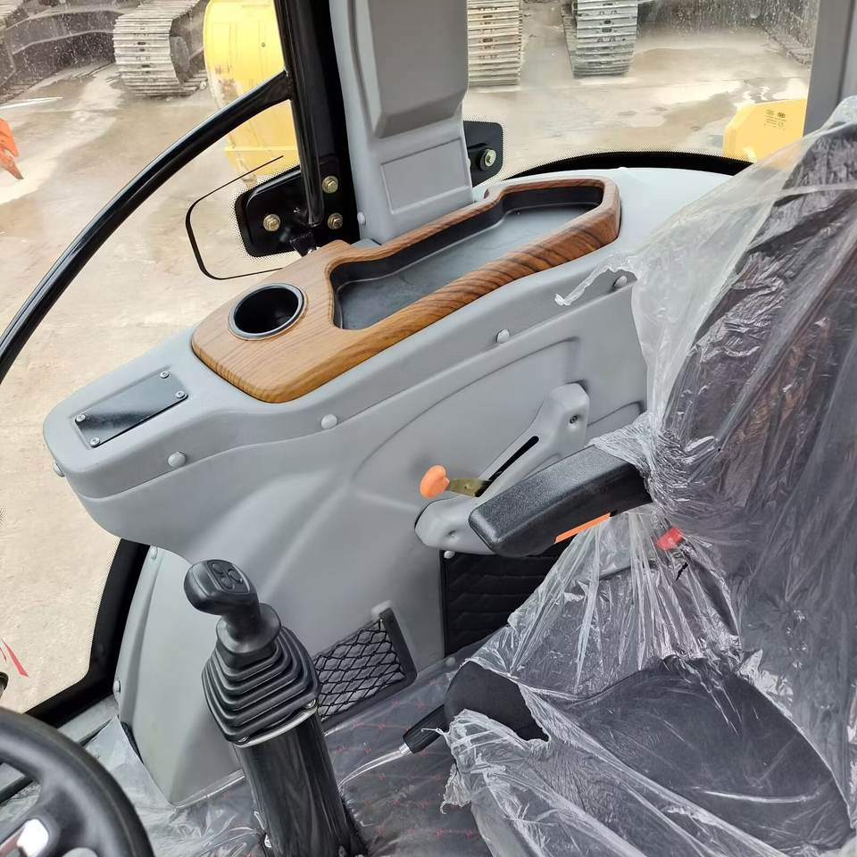 Used Caterpillar CAT 420F 420F2 Backhoe Loader Retro Excavator CAT420F CAT420F2 Cheap Price for Sale - Traktorgraver: bilde 4 Used Caterpillar CAT 420F 420F2 Backhoe Loader Retro Excavator CAT420F CAT420F2 Cheap Price for Sale - Traktorgraver: bilde 4