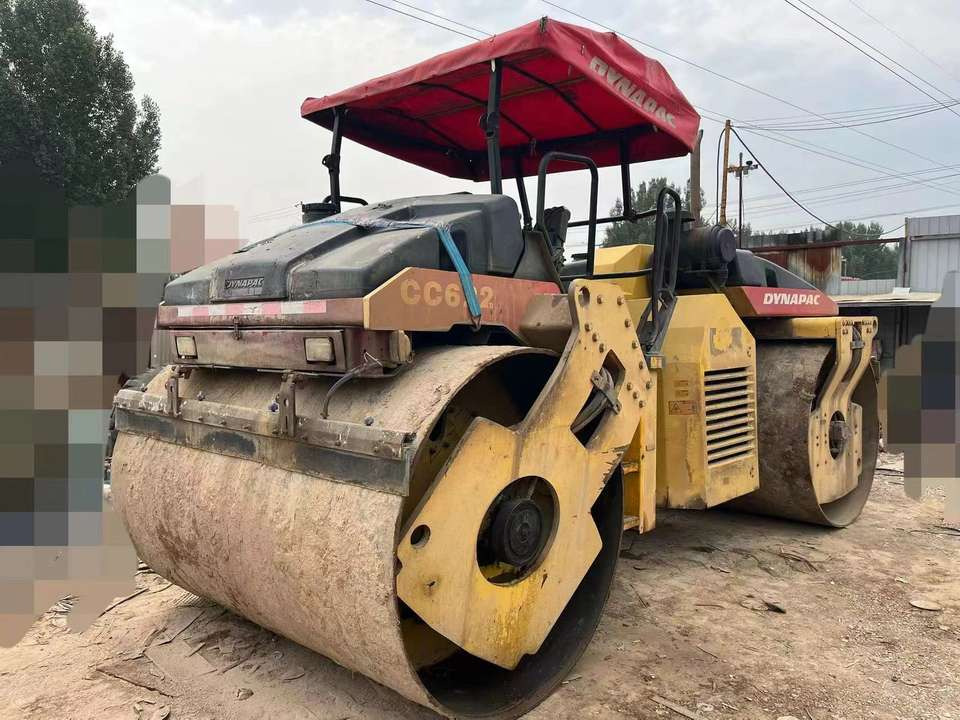 Used Dynapac Cc622 Compactor Similar to Very Cheap CA25D Dynapac Road Rollers for Sale CC622 in Stock for Sale in Stock - Vegvals: bilde 2 Used Dynapac Cc622 Compactor Similar to Very Cheap CA25D Dynapac Road Rollers for Sale CC622 in Stock for Sale in Stock - Vegvals: bilde 2