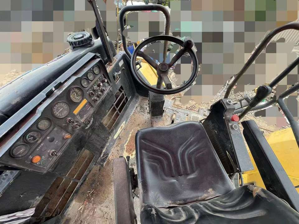 Used Dynapac Cc622 Compactor Similar to Very Cheap CA25D Dynapac Road Rollers for Sale CC622 in Stock for Sale in Stock - Vegvals: bilde 4 Used Dynapac Cc622 Compactor Similar to Very Cheap CA25D Dynapac Road Rollers for Sale CC622 in Stock for Sale in Stock - Vegvals: bilde 4