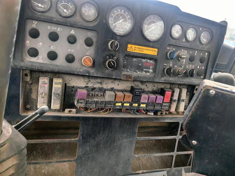 Used Dynapac Cc622 Compactor Similar to Very Cheap CA25D Dynapac Road Rollers for Sale CC622 in Stock for Sale in Stock - Vegvals: bilde 5 Used Dynapac Cc622 Compactor Similar to Very Cheap CA25D Dynapac Road Rollers for Sale CC622 in Stock for Sale in Stock - Vegvals: bilde 5