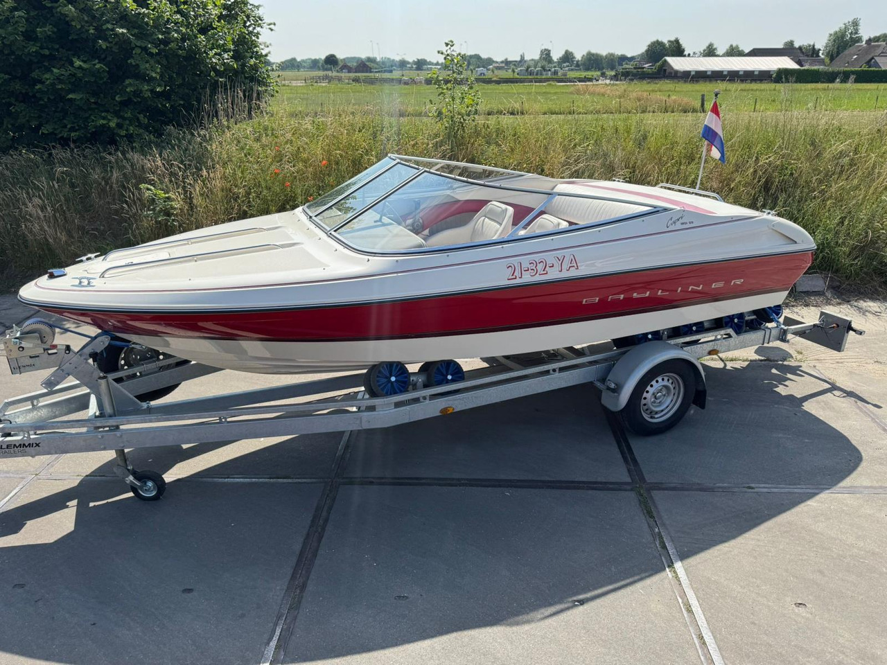 Bayliner Capri 1851 SS 4,3L V6+ Kalf Trailer - Annet utstyr: bilde 1 Bayliner Capri 1851 SS 4,3L V6+ Kalf Trailer - Annet utstyr: bilde 1