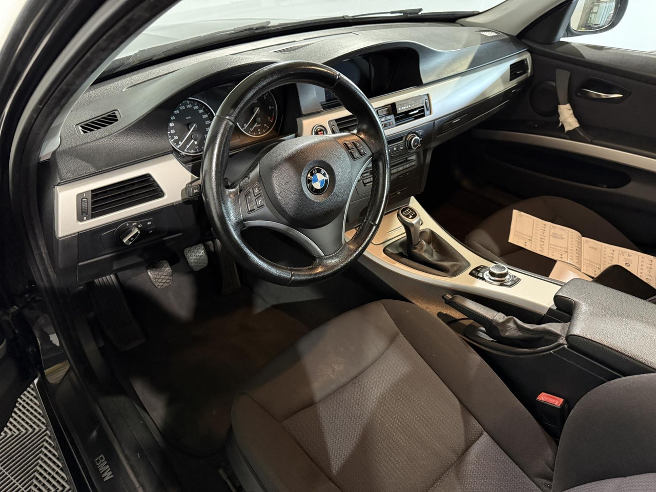 BMW 3-serie 316i Business Line 61-JZP-8 - Personenbil: bilde 5 BMW 3-serie 316i Business Line 61-JZP-8 - Personenbil: bilde 5