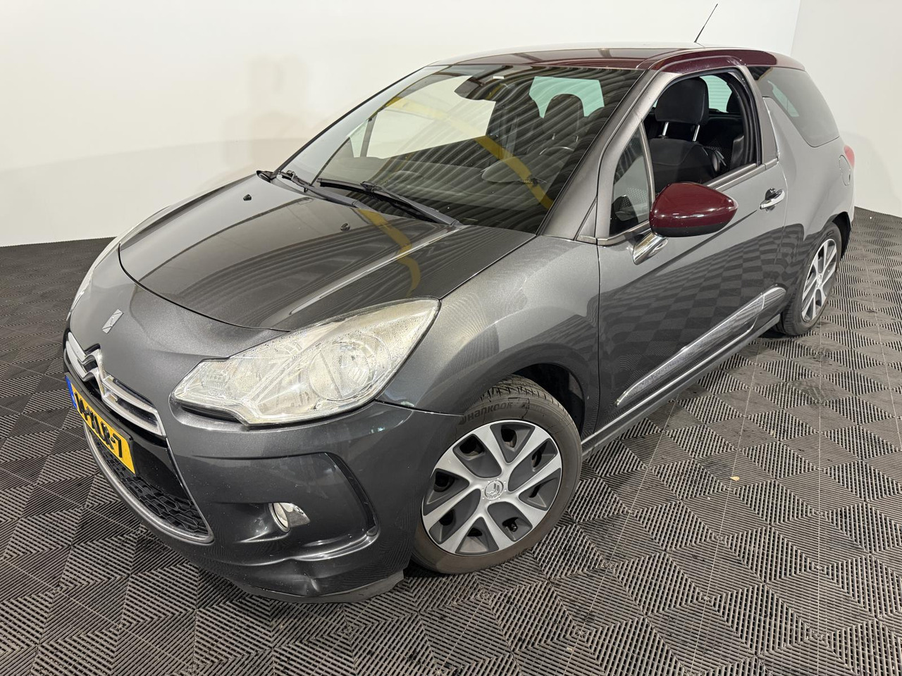 Citroen DS3 1.6 e-HDi So Chic | 2012 | 277.448 km | 14-XLR-7 - Hatchback: bilde 1 Citroen DS3 1.6 e-HDi So Chic | 2012 | 277.448 km | 14-XLR-7 - Hatchback: bilde 1