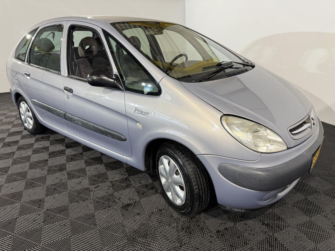 Citroen | Xsara Picasso | 1.8i-16V Plaisir | 2002 | 229.613 km | 05JFFD | Logisch - Personenbil: bilde 5 Citroen | Xsara Picasso | 1.8i-16V Plaisir | 2002 | 229.613 km | 05JFFD | Logisch - Personenbil: bilde 5