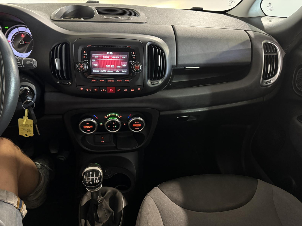 Fiat 500 L Living 0.9 TwinAir Lounge 7p. 9-TGP-37 - Personenbil: bilde 4 Fiat 500 L Living 0.9 TwinAir Lounge 7p. 9-TGP-37 - Personenbil: bilde 4