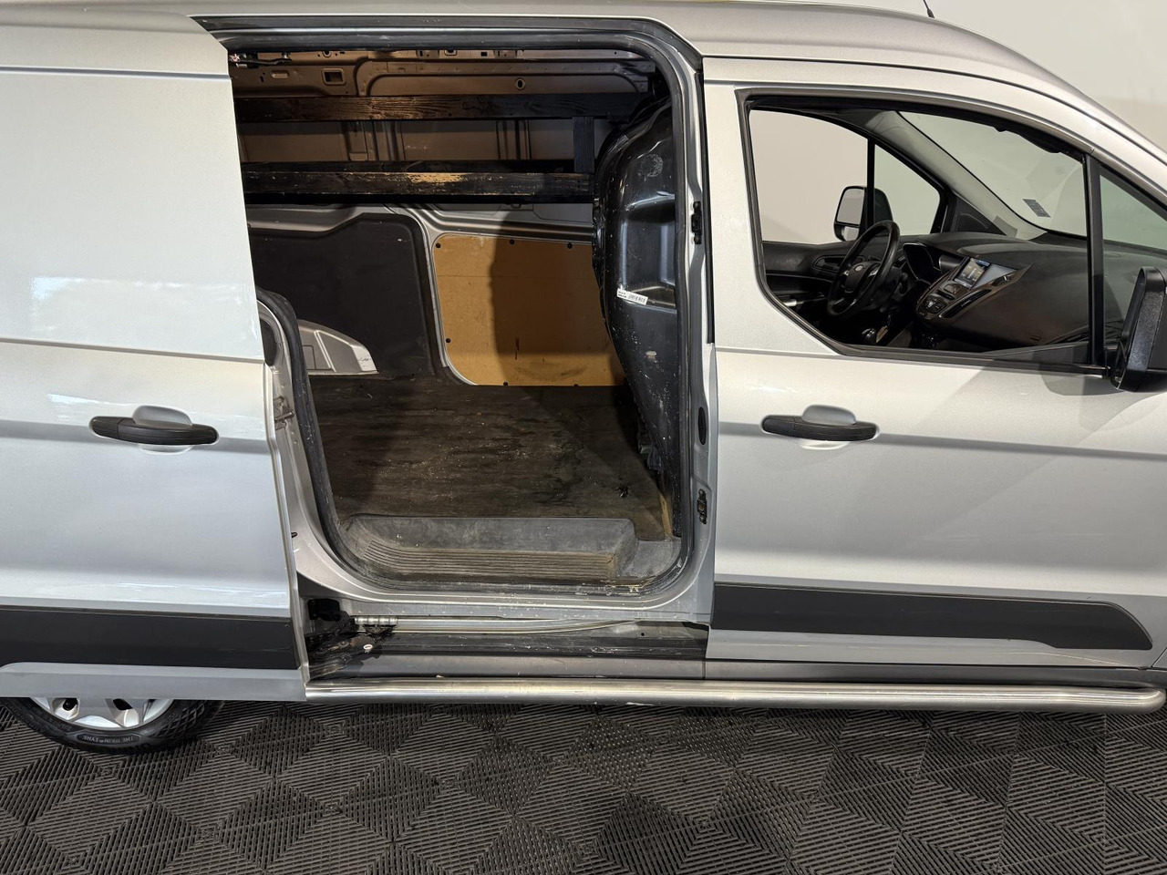 Ford | Transit Connect | 1.5 TDCI L2 Trend | 2016 | 217.910 km | VV257N | Logisch - Små varebil: bilde 3 Ford | Transit Connect | 1.5 TDCI L2 Trend | 2016 | 217.910 km | VV257N | Logisch - Små varebil: bilde 3