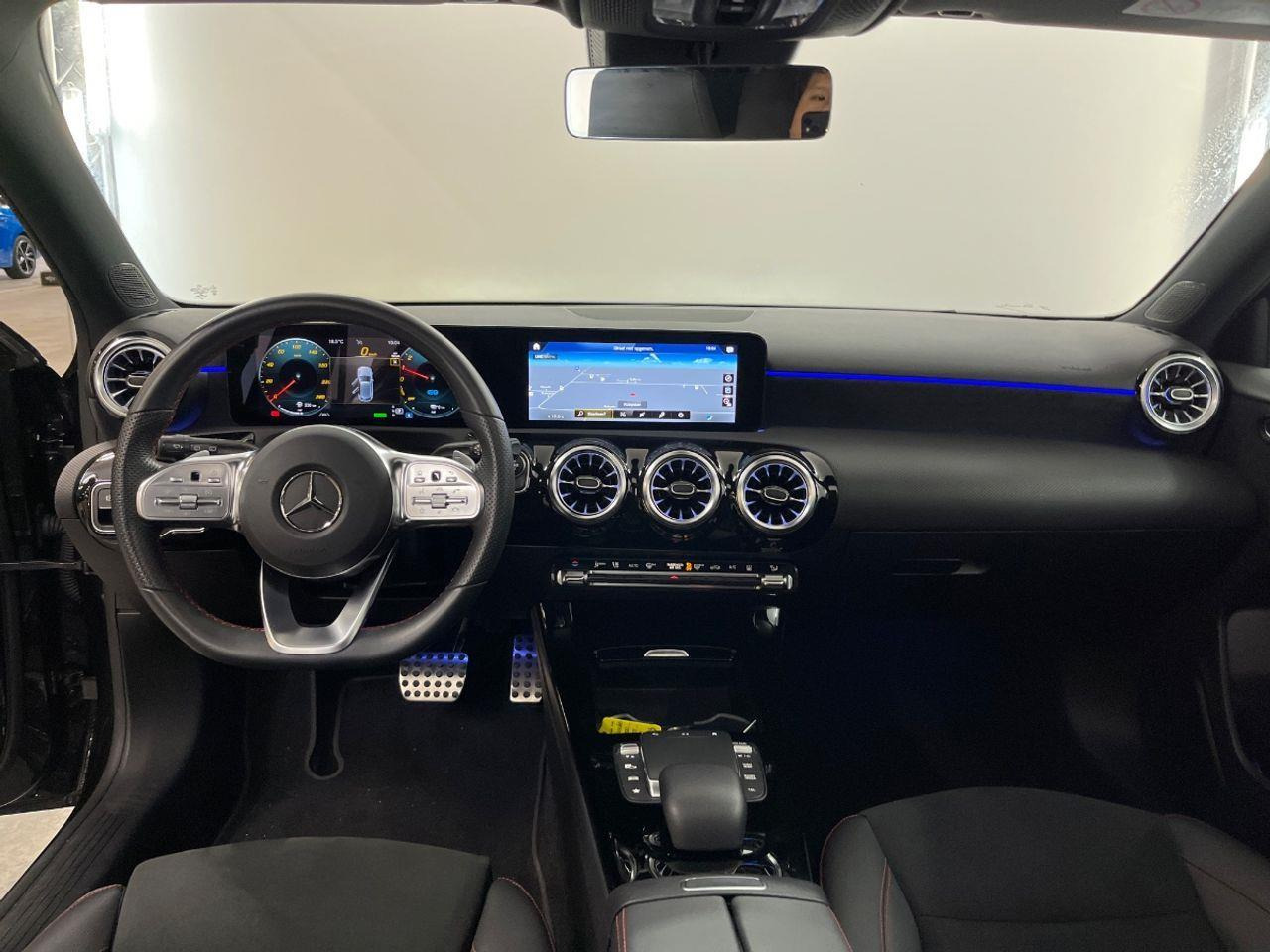 Mercedes - Benz A - klasse 250 e Business Line | 2022 | 26.677 km | Automaat | T967RG | NAP: Geen oordeel - Hatchback: bilde 5 Mercedes - Benz A - klasse 250 e Business Line | 2022 | 26.677 km | Automaat | T967RG | NAP: Geen oordeel - Hatchback: bilde 5