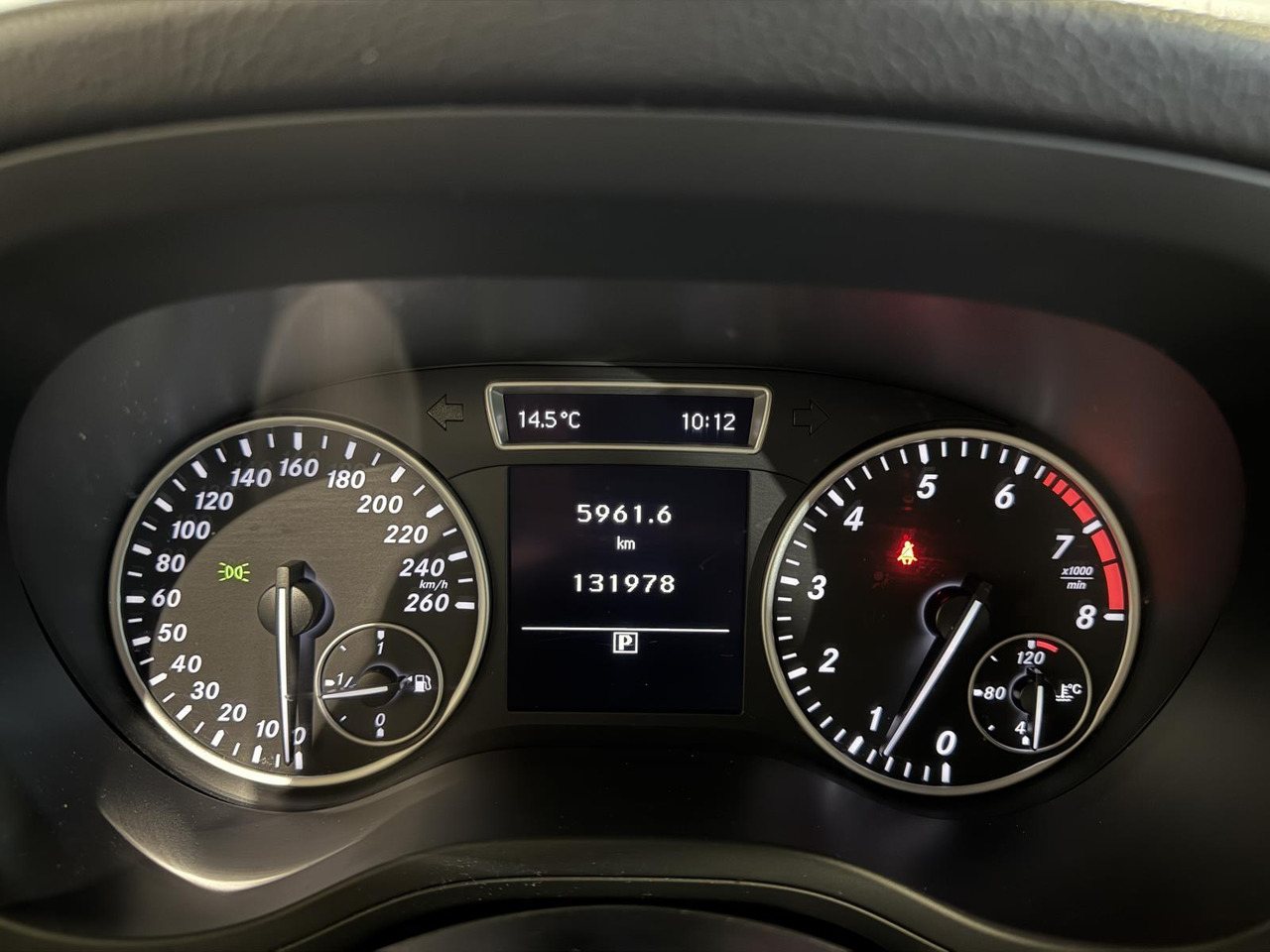 Mercedes-Benz | B-klasse | 180 Ambition | 2012 | 131.978 km | G005BR | Geen oordeel - Personenbil: bilde 4 Mercedes-Benz | B-klasse | 180 Ambition | 2012 | 131.978 km | G005BR | Geen oordeel - Personenbil: bilde 4