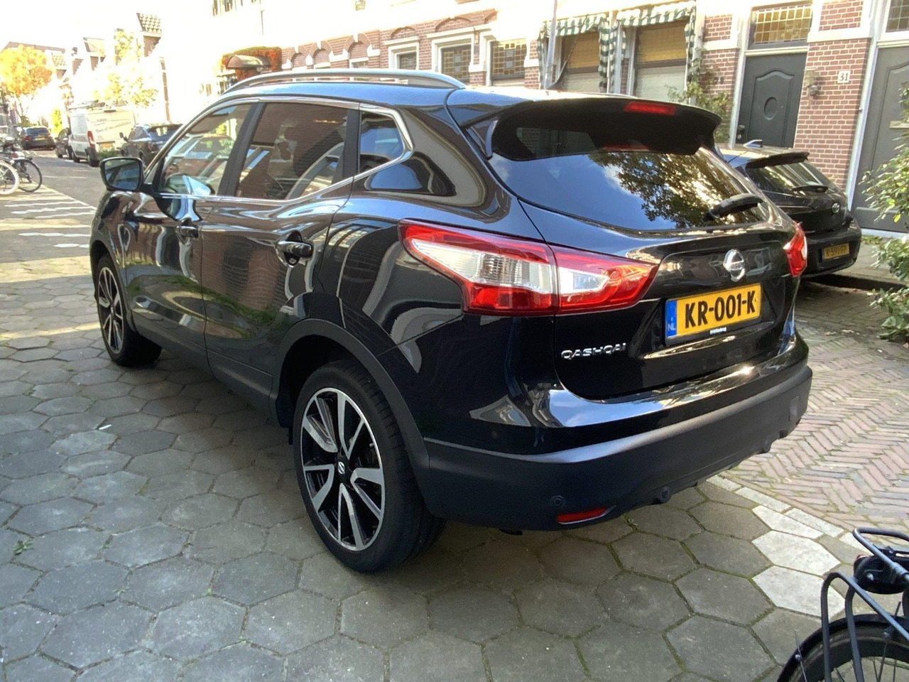 Nissan | Qashqai | 1.2 Tekna | 2016 | 193.328 km | Automaat | KR001K | Logisch - SUV: bilde 4 Nissan | Qashqai | 1.2 Tekna | 2016 | 193.328 km | Automaat | KR001K | Logisch - SUV: bilde 4