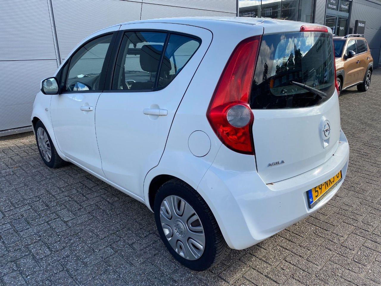 Opel Agila 1.0 Edition LPG | 2010 | 149.704 km | 59NKJ6 | NAP: Logisch - Hatchback: bilde 3 Opel Agila 1.0 Edition LPG | 2010 | 149.704 km | 59NKJ6 | NAP: Logisch - Hatchback: bilde 3
