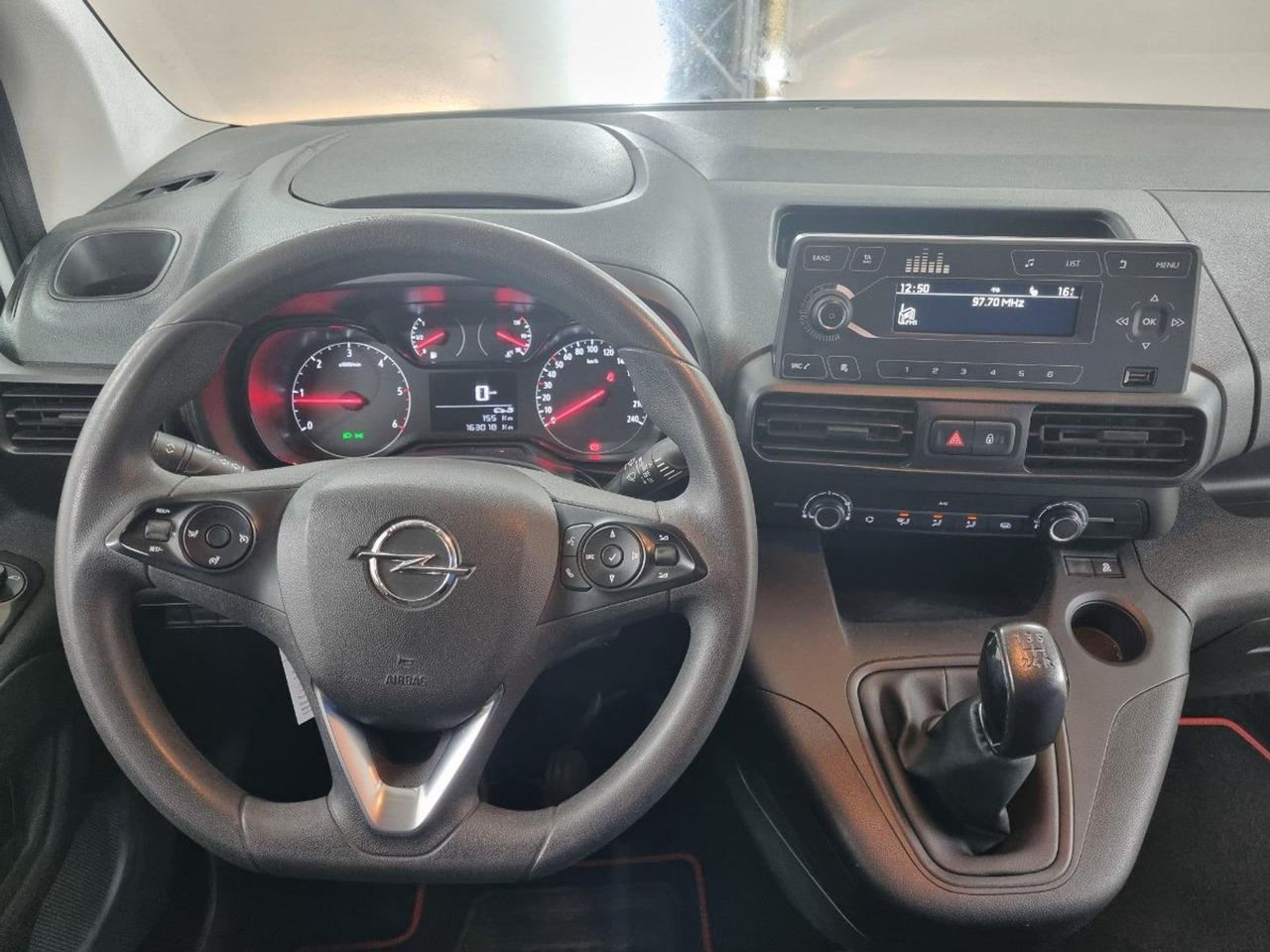 Opel Combo 1.6D L1H1 Edition | 2018 | 163.018 km | V165TR | NAP: Logisch - Små varebil: bilde 5 Opel Combo 1.6D L1H1 Edition | 2018 | 163.018 km | V165TR | NAP: Logisch - Små varebil: bilde 5