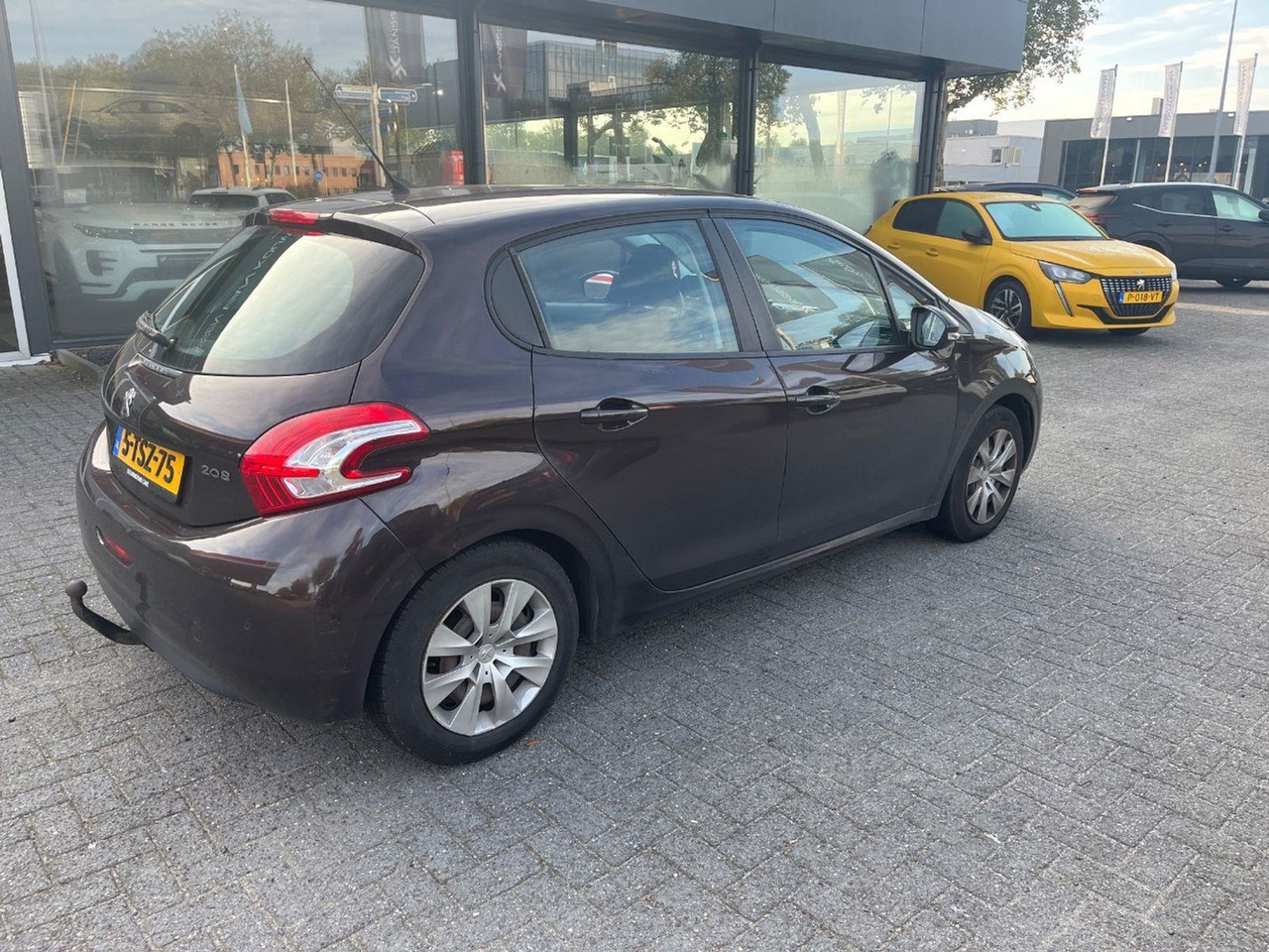 Peugeot 208 1.2 VTi Urban Soul LPG | 2013 | 299.279 km | 5TSZ75 | NAP: Geen oordeel - Hatchback: bilde 4 Peugeot 208 1.2 VTi Urban Soul LPG | 2013 | 299.279 km | 5TSZ75 | NAP: Geen oordeel - Hatchback: bilde 4