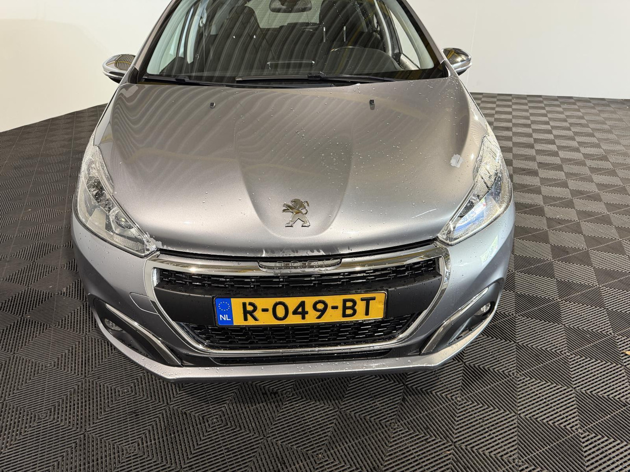 Peugeot | 208 | 1.5 BlueHDi Blue Lease Allure | 2019 | 183.354 km | R049BT | Geen oordeel - Hatchback: bilde 2 Peugeot | 208 | 1.5 BlueHDi Blue Lease Allure | 2019 | 183.354 km | R049BT | Geen oordeel - Hatchback: bilde 2