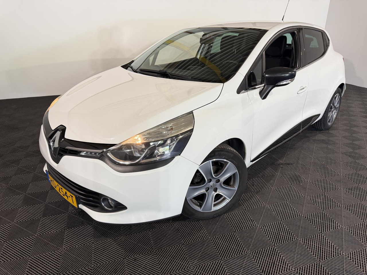 Hatchback Renault Clio 0.9 TCe ECO Night&Day | 2015 | 170.065 km | HD-254 T: bilde 1