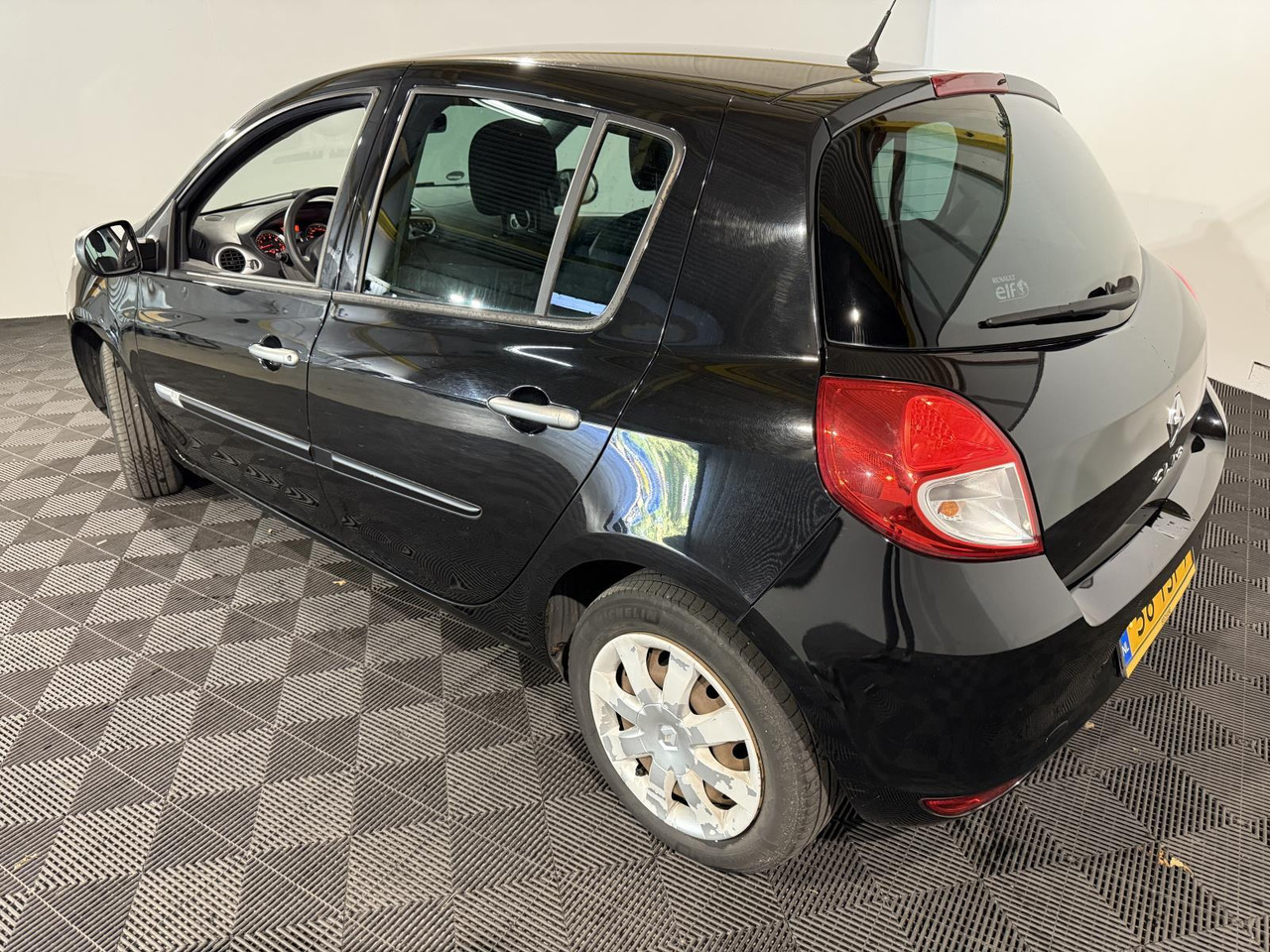 Renault | Clio | 1.2 Authentique | 2012 | 216.427 km | 56TSF7 | Logisch - Hatchback: bilde 3 Renault | Clio | 1.2 Authentique | 2012 | 216.427 km | 56TSF7 | Logisch - Hatchback: bilde 3