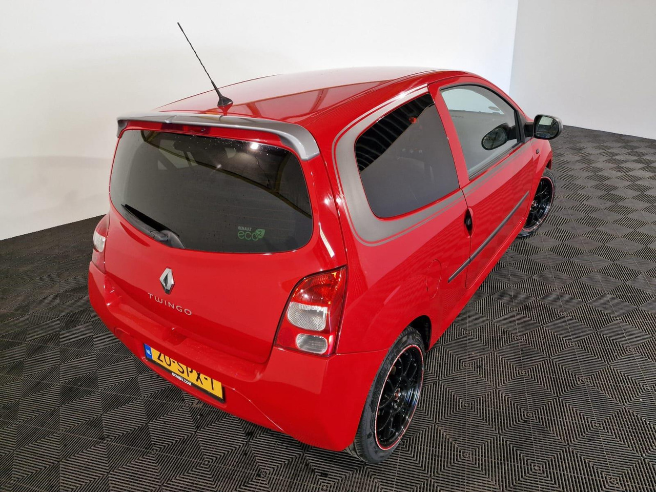 Renault Twingo 1.2-16V Collection 20-SPX-1 - Personenbil: bilde 4 Renault Twingo 1.2-16V Collection 20-SPX-1 - Personenbil: bilde 4