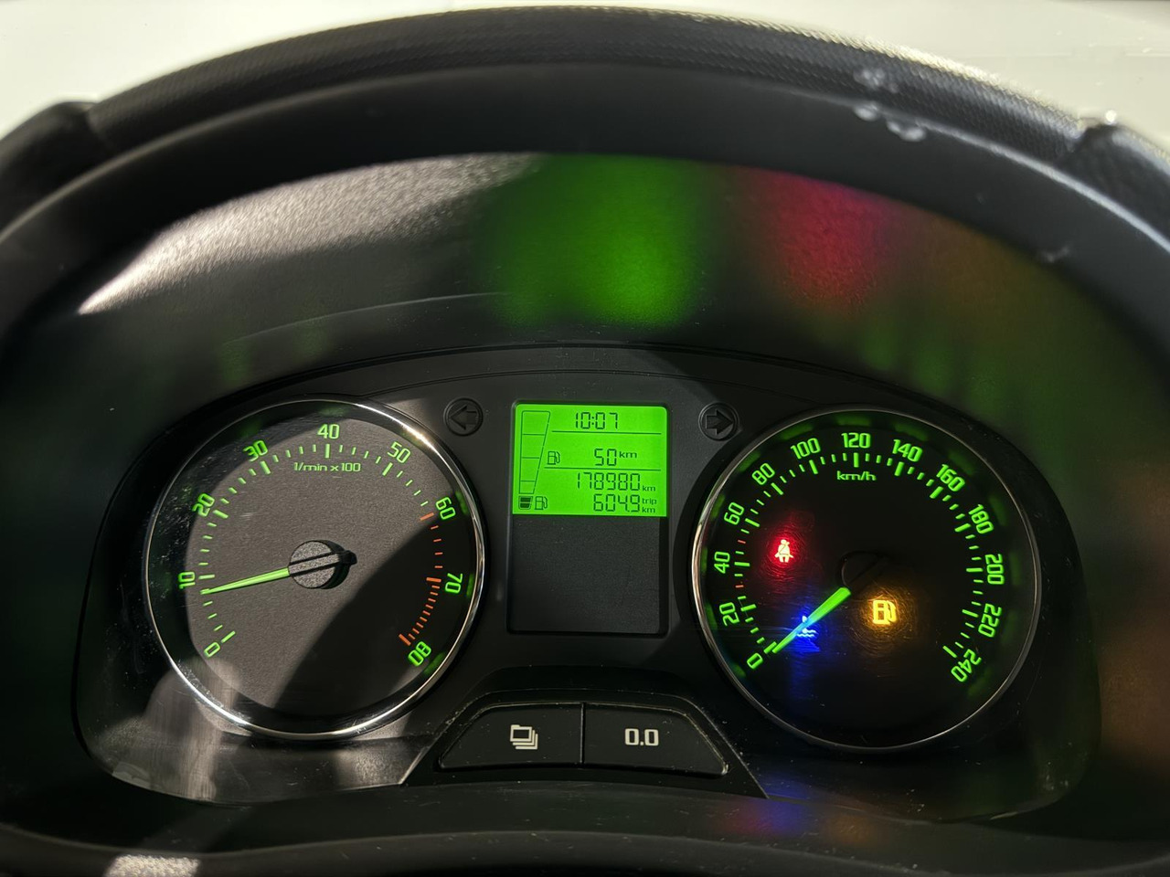 Skoda | Fabia Combi | 1.2 TSI Style | 2012 | 178.890 km | 45TZS5 | Logisch - Personenbil: bilde 4 Skoda | Fabia Combi | 1.2 TSI Style | 2012 | 178.890 km | 45TZS5 | Logisch - Personenbil: bilde 4