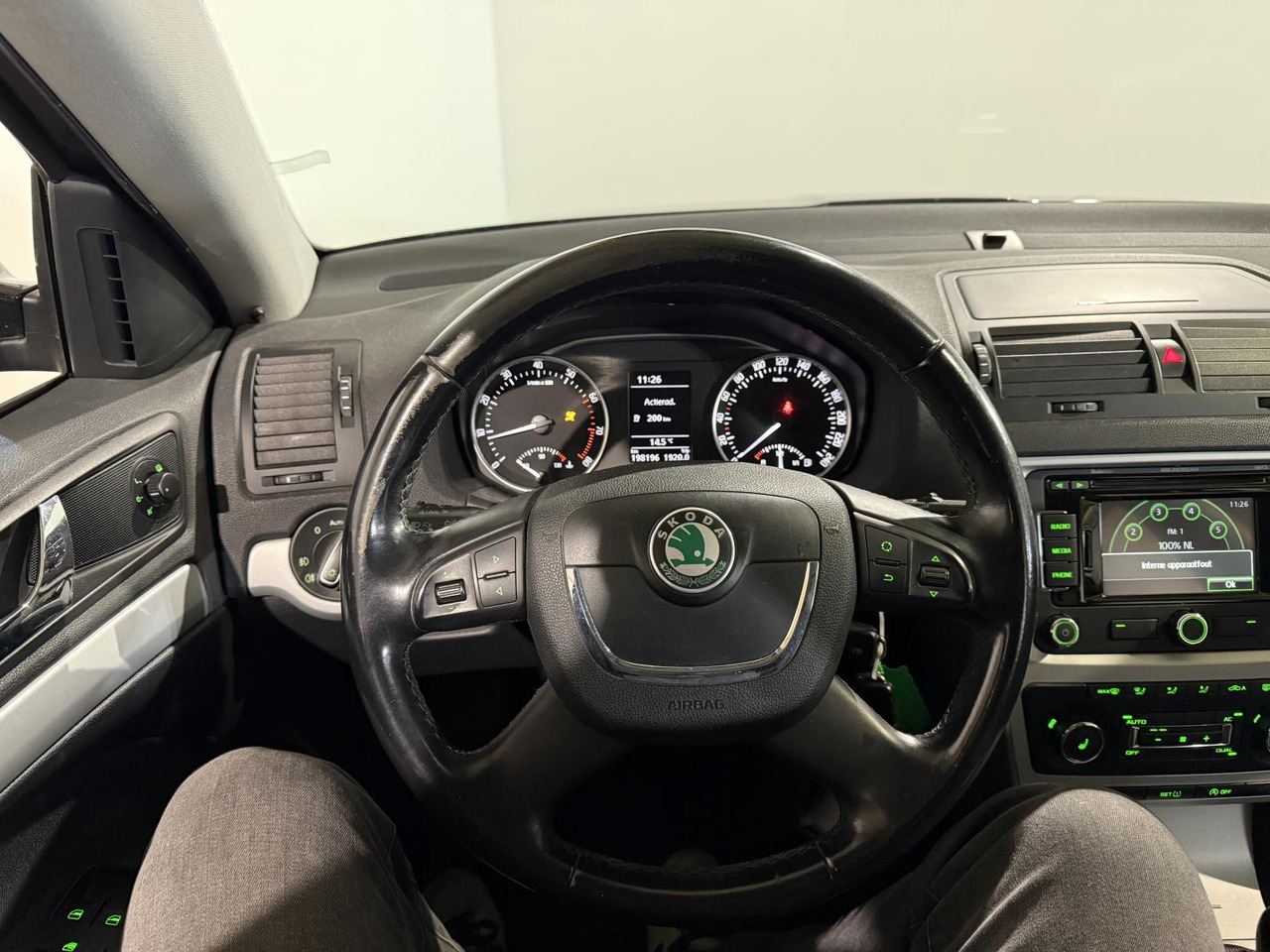 Skoda | Octavia Combi | 1.4 TSI Greentech Ambition Business Line | 2012 | 198.196 km | 01TGL8 | Logisch - Personenbil: bilde 4 Skoda | Octavia Combi | 1.4 TSI Greentech Ambition Business Line | 2012 | 198.196 km | 01TGL8 | Logisch - Personenbil: bilde 4