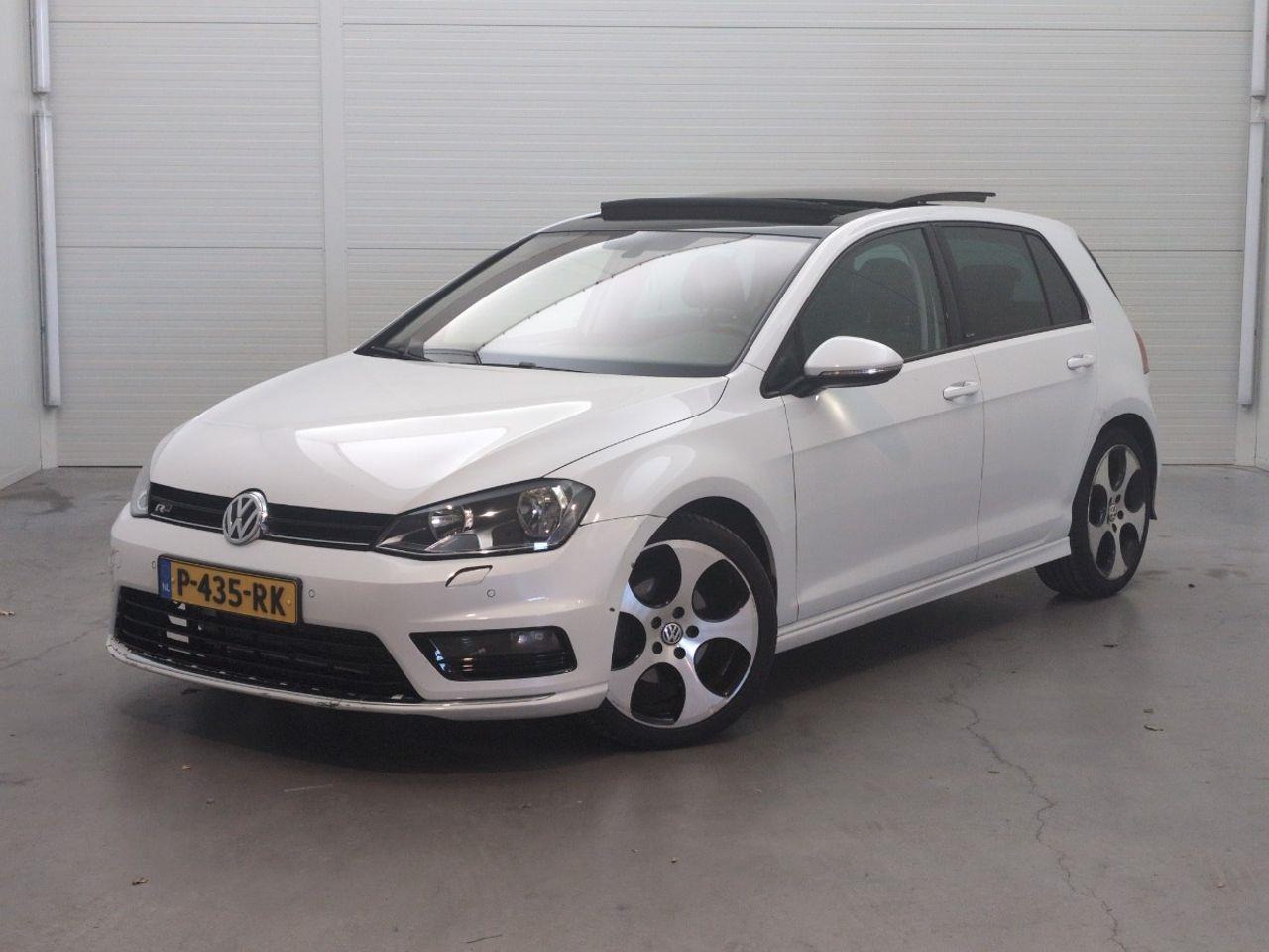 Volkswagen Golf 1.4 TSI Connected Series | 2017 | 114.917 km | Automaat | P435RK | NAP: Geen oordeel - Hatchback: bilde 1 Volkswagen Golf 1.4 TSI Connected Series | 2017 | 114.917 km | Automaat | P435RK | NAP: Geen oordeel - Hatchback: bilde 1