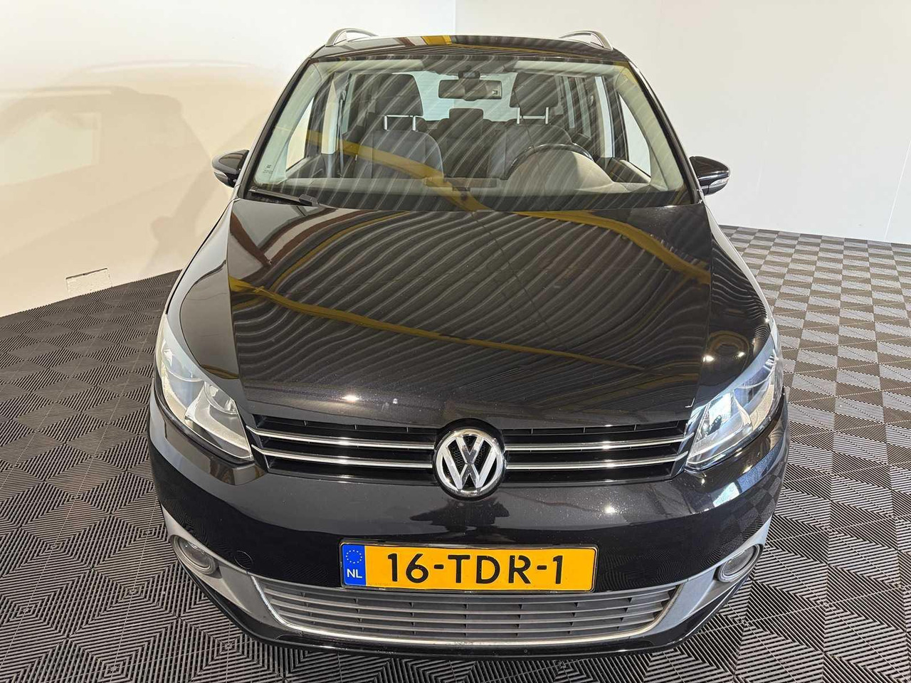 Volkswagen Touran 1.2 TSI Highline BlueMotion 16-TDR-1 - Personenbil: bilde 2 Volkswagen Touran 1.2 TSI Highline BlueMotion 16-TDR-1 - Personenbil: bilde 2