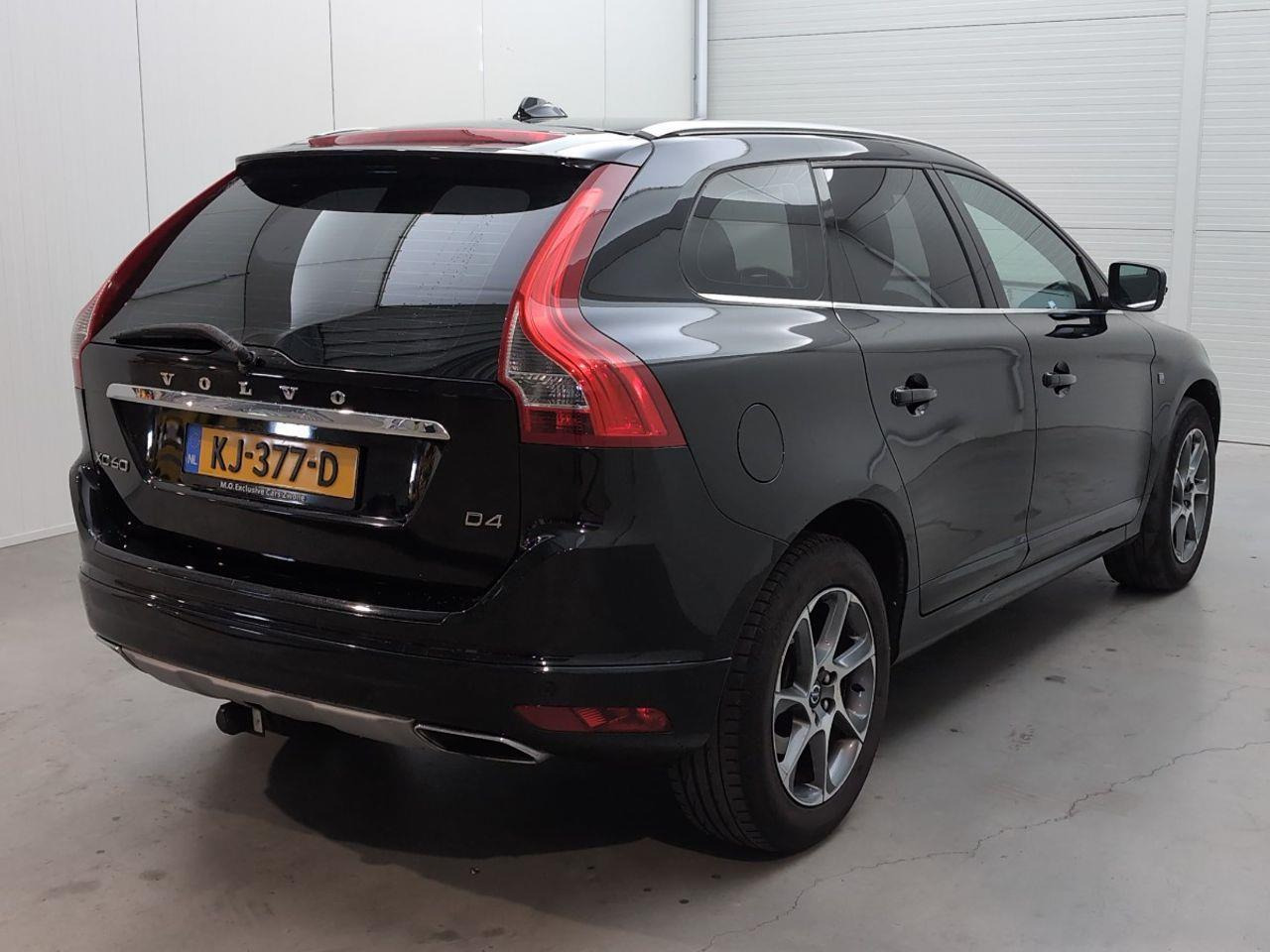 Volvo XC60 2.0 D4 FWD Ocean Race | 2016 | 257.971 km | Automaat | KJ377D | NAP: Geen oordeel - SUV: bilde 4 Volvo XC60 2.0 D4 FWD Ocean Race | 2016 | 257.971 km | Automaat | KJ377D | NAP: Geen oordeel - SUV: bilde 4