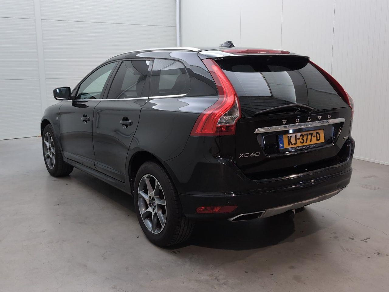 Volvo XC60 2.0 D4 FWD Ocean Race | 2016 | 257.971 km | Automaat | KJ377D | NAP: Geen oordeel - SUV: bilde 3 Volvo XC60 2.0 D4 FWD Ocean Race | 2016 | 257.971 km | Automaat | KJ377D | NAP: Geen oordeel - SUV: bilde 3