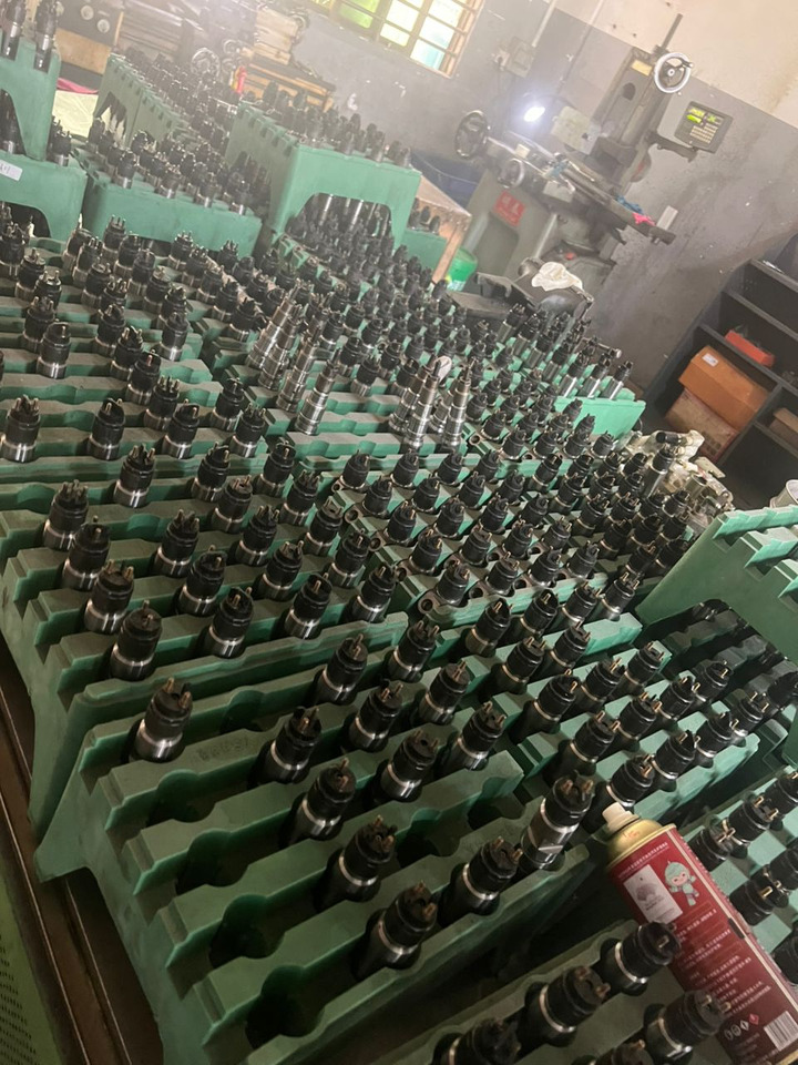 CATPILLAR ,BOSCH, CUMMINS , VOLVO, SCANIA ALL MODELS OF DIFFERENT BRAND - Injector for HVAC utstyr: bilde 5 CATPILLAR ,BOSCH, CUMMINS , VOLVO, SCANIA ALL MODELS OF DIFFERENT BRAND - Injector for HVAC utstyr: bilde 5