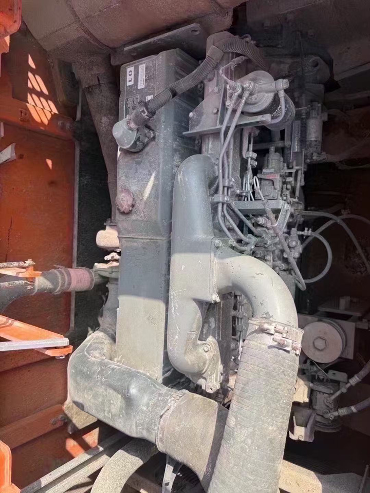 HITACHI 670LCH-5G - Gravemaskin: bilde 5 HITACHI 670LCH-5G - Gravemaskin: bilde 5