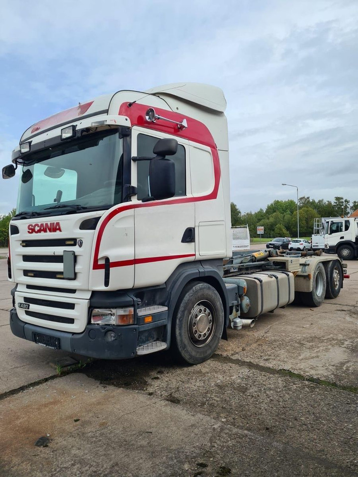 Scania R420/6x2/Klima/B-L/Motorschaden - Krokbil: bilde 1 Scania R420/6x2/Klima/B-L/Motorschaden - Krokbil: bilde 1