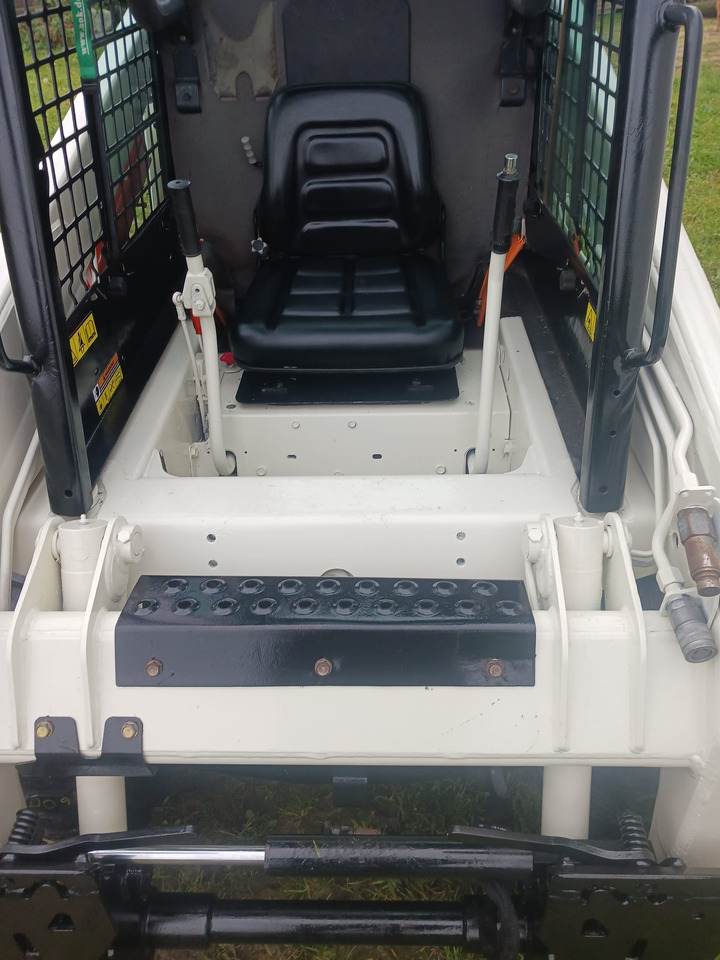 BOBCAT S100 - Kompaktlaster: bilde 4 BOBCAT S100 - Kompaktlaster: bilde 4