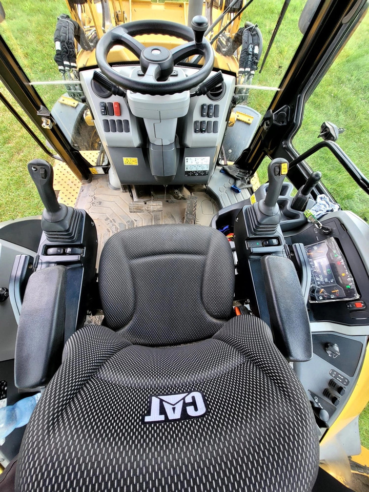 CATERPILLAR 432 - Traktorgraver: bilde 4 CATERPILLAR 432 - Traktorgraver: bilde 4
