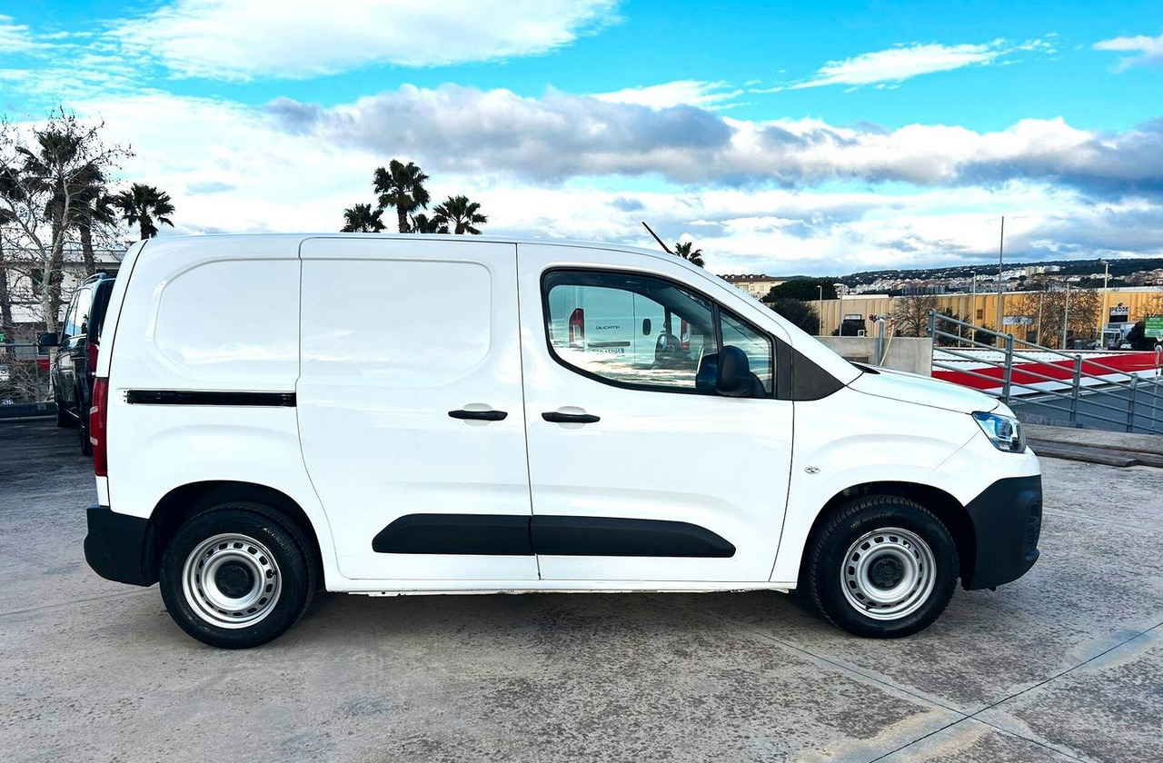 Citroen Berligno 1.6 HDi 100 cv 3 posti - Små varebil: bilde 4 Citroen Berligno 1.6 HDi 100 cv 3 posti - Små varebil: bilde 4