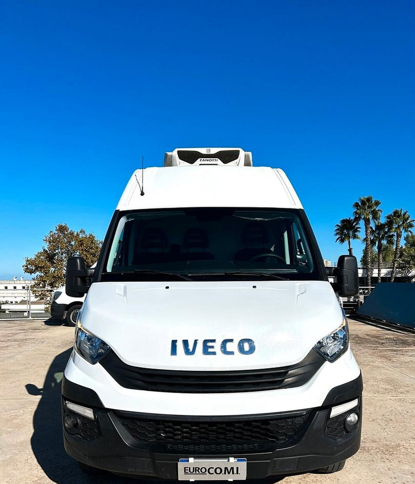Iveco Daily 35C15 Furgone gemellato Isotermico - Kjølebil: bilde 2 Iveco Daily 35C15 Furgone gemellato Isotermico - Kjølebil: bilde 2