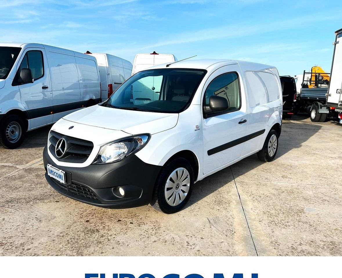 Mercedes Benz Citan 111 cdi Long 3 posti - Små varebil: bilde 1 Mercedes Benz Citan 111 cdi Long 3 posti - Små varebil: bilde 1