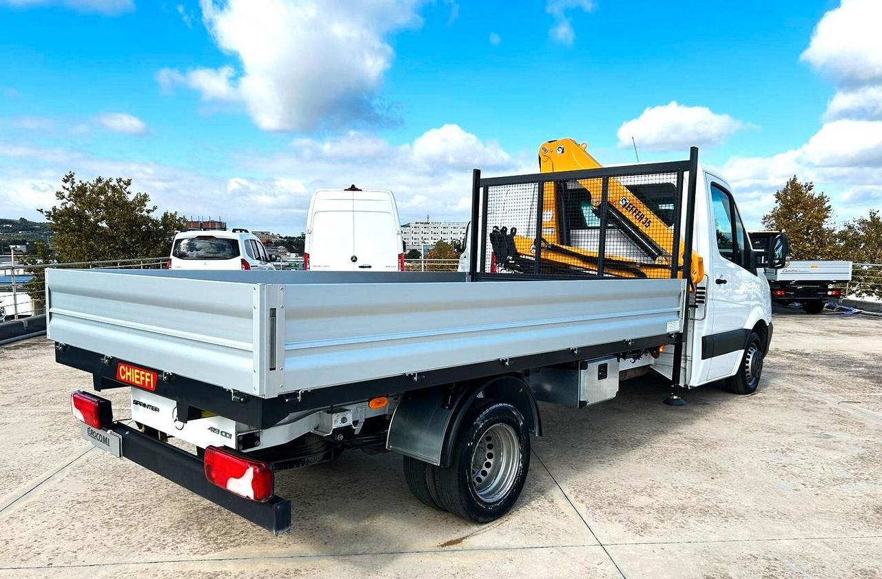 Mercedes Benz Sprinter 419 Cassone Fisso + Gru - Varebil med plan: bilde 5 Mercedes Benz Sprinter 419 Cassone Fisso + Gru - Varebil med plan: bilde 5