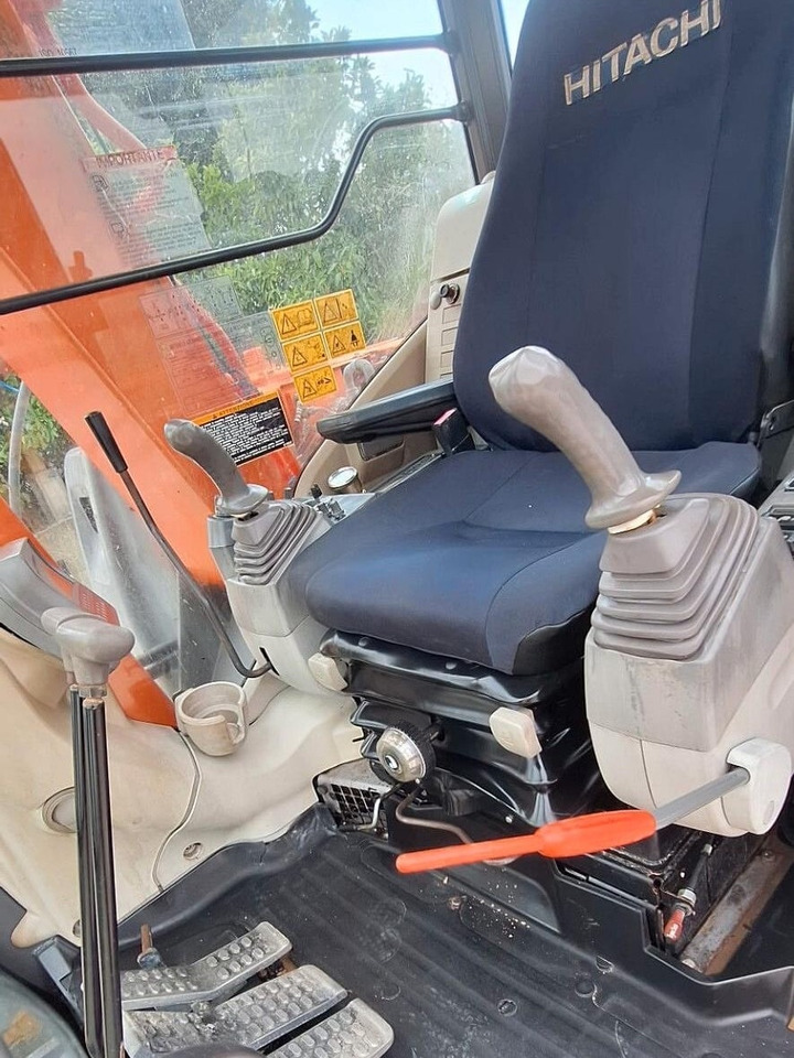 HITACHI ZX70LC - Minigraver: bilde 5 HITACHI ZX70LC - Minigraver: bilde 5