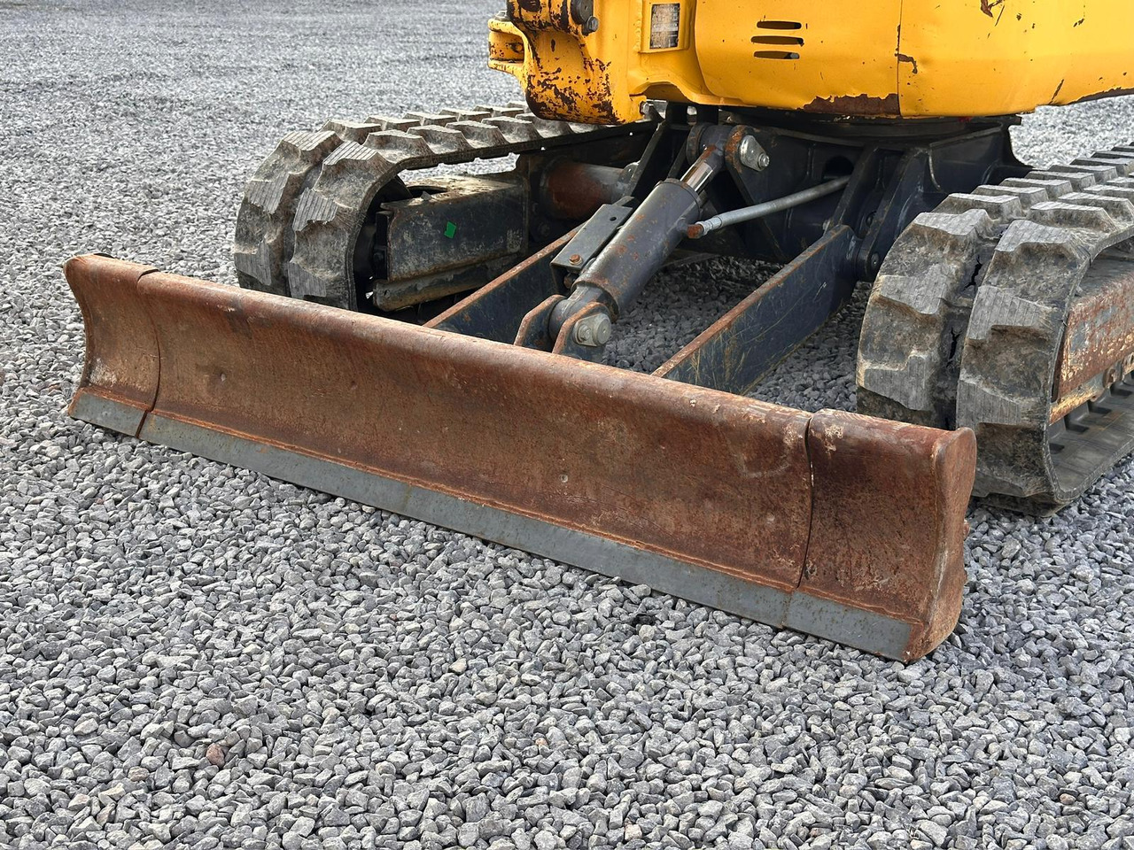 Leie KOMATSU PC16R-3HS KOMATSU PC16R-3HS: bilde 14 Leie KOMATSU PC16R-3HS KOMATSU PC16R-3HS: bilde 14