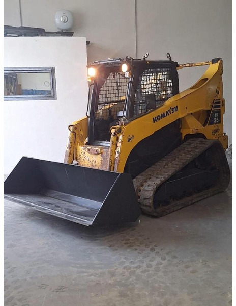 Komatsu CK35 - Kompakt beltelaster: bilde 2 Komatsu CK35 - Kompakt beltelaster: bilde 2
