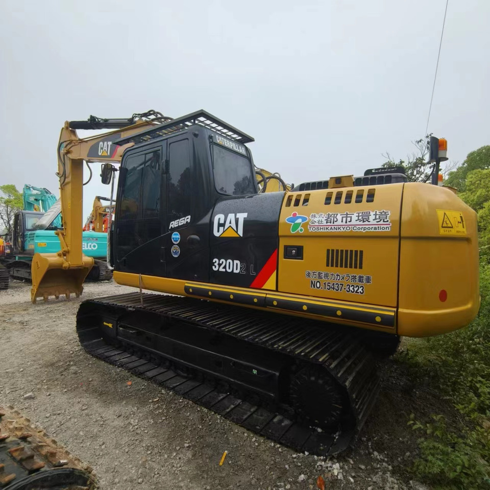 CATERPILLAR 320D2L - Beltegraver: bilde 3 CATERPILLAR 320D2L - Beltegraver: bilde 3