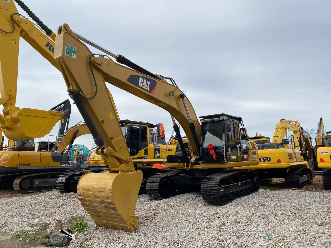 CATERPILLAR 329D2L - Beltegraver: bilde 4 CATERPILLAR 329D2L - Beltegraver: bilde 4