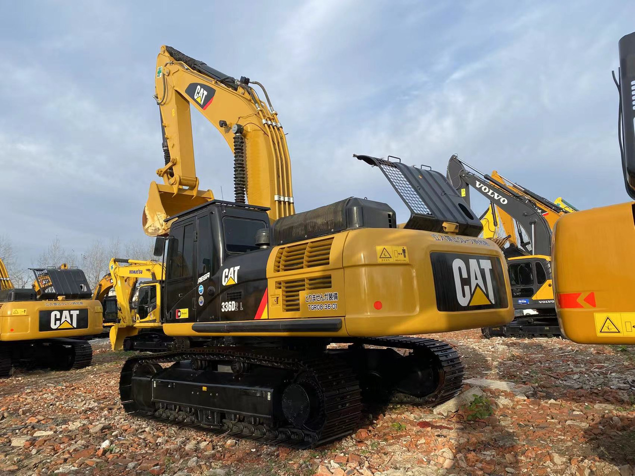 CATERPILLAR 336D2L - Beltegraver: bilde 1 CATERPILLAR 336D2L - Beltegraver: bilde 1