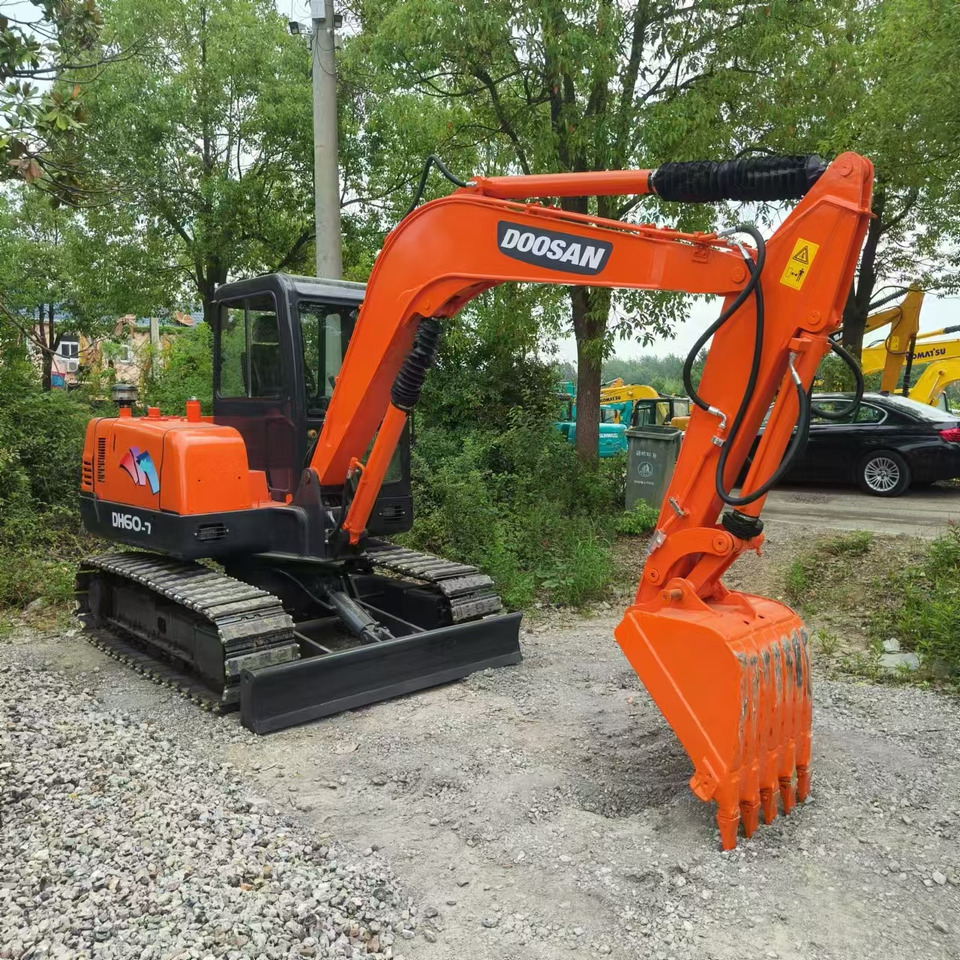 DOOSAN DH60 - Beltegraver: bilde 1 DOOSAN DH60 - Beltegraver: bilde 1
