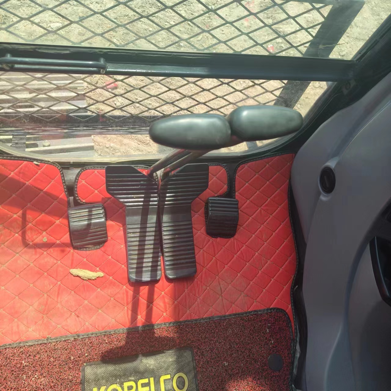 Beltegraver KOBELCO SK350: bilde 10 Beltegraver KOBELCO SK350: bilde 10