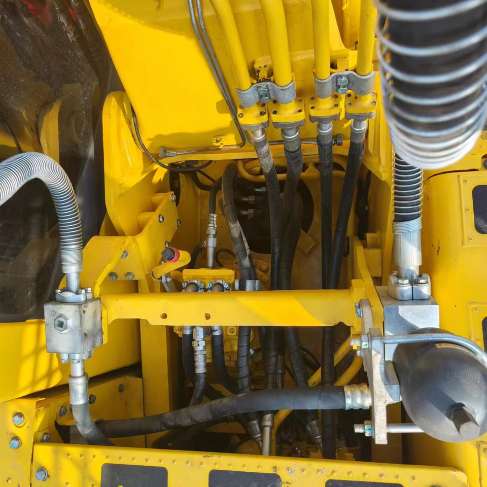 Beltegraver KOMATSU PC200: bilde 21