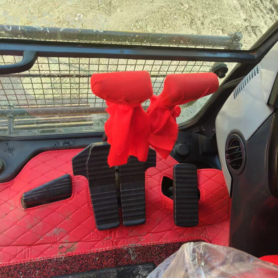 Beltegraver KOMATSU PC200: bilde 10