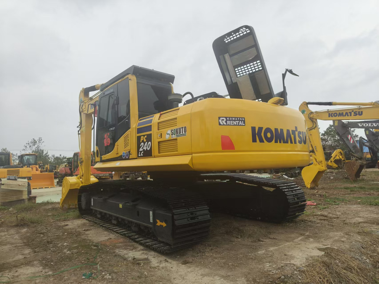 KOMATSU PC240LC-8 - Beltegraver: bilde 4 KOMATSU PC240LC-8 - Beltegraver: bilde 4