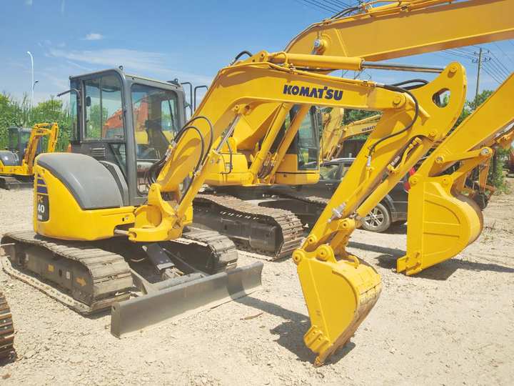 KOMATSU PC40 - Minigraver: bilde 1 KOMATSU PC40 - Minigraver: bilde 1
