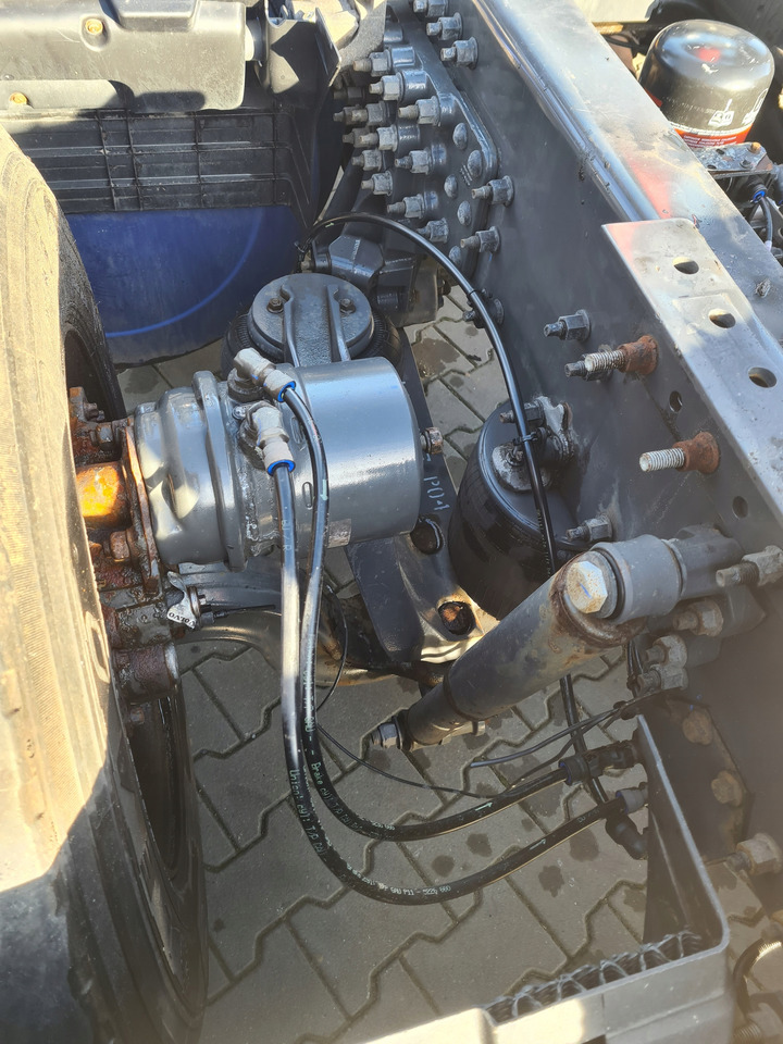 BELKA OŚ TYŁ WLECZONA PODNOSZONA KOMPLETNA RENAULT GAMA T VOLVO PUSHER 6x2 - Fjæring: bilde 5 BELKA OŚ TYŁ WLECZONA PODNOSZONA KOMPLETNA RENAULT GAMA T VOLVO PUSHER 6x2 - Fjæring: bilde 5