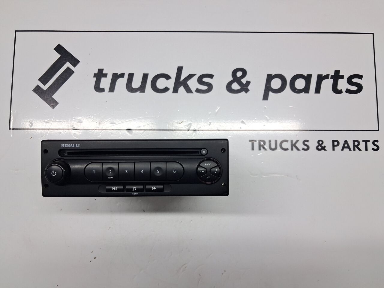 DELPHI RADIO DELPHI RADIOODTWARZACZ CD 12V RENAULT PREMIUM MIDLUM GAMA T ORYGINAŁ - Førerhus og interiør for Lastebil: bilde 1 DELPHI RADIO DELPHI RADIOODTWARZACZ CD 12V RENAULT PREMIUM MIDLUM GAMA T ORYGINAŁ - Førerhus og interiør for Lastebil: bilde 1