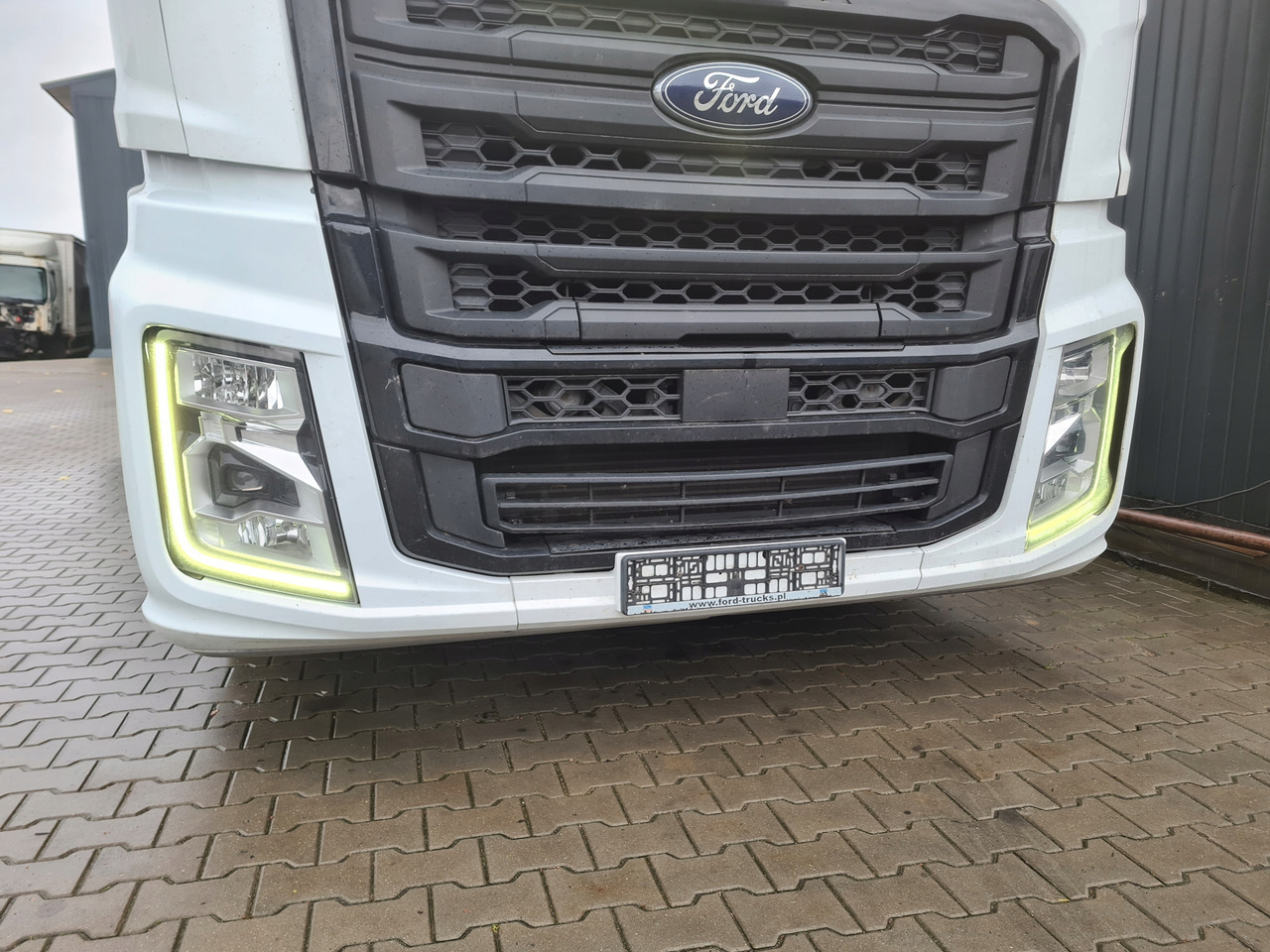 FORD F-MAX 500 TRUCKS PRZÓD KOMPLETNY LAMPA XENON LED GRILL BELKA - Støtfanger for Lastebil: bilde 1 FORD F-MAX 500 TRUCKS PRZÓD KOMPLETNY LAMPA XENON LED GRILL BELKA - Støtfanger for Lastebil: bilde 1